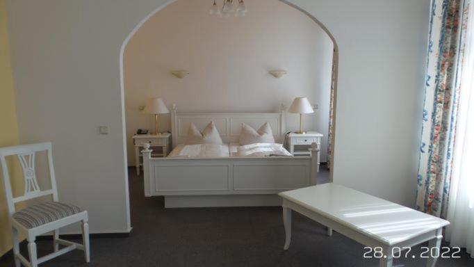 Eifeler Hof - Eifelpark Karten, Angelkarten, Beste Hochzeitssaal In Region Kyllburg Kamer foto