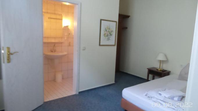 Eifeler Hof - Eifelpark Karten, Angelkarten, Beste Hochzeitssaal In Region Kyllburg Kamer foto
