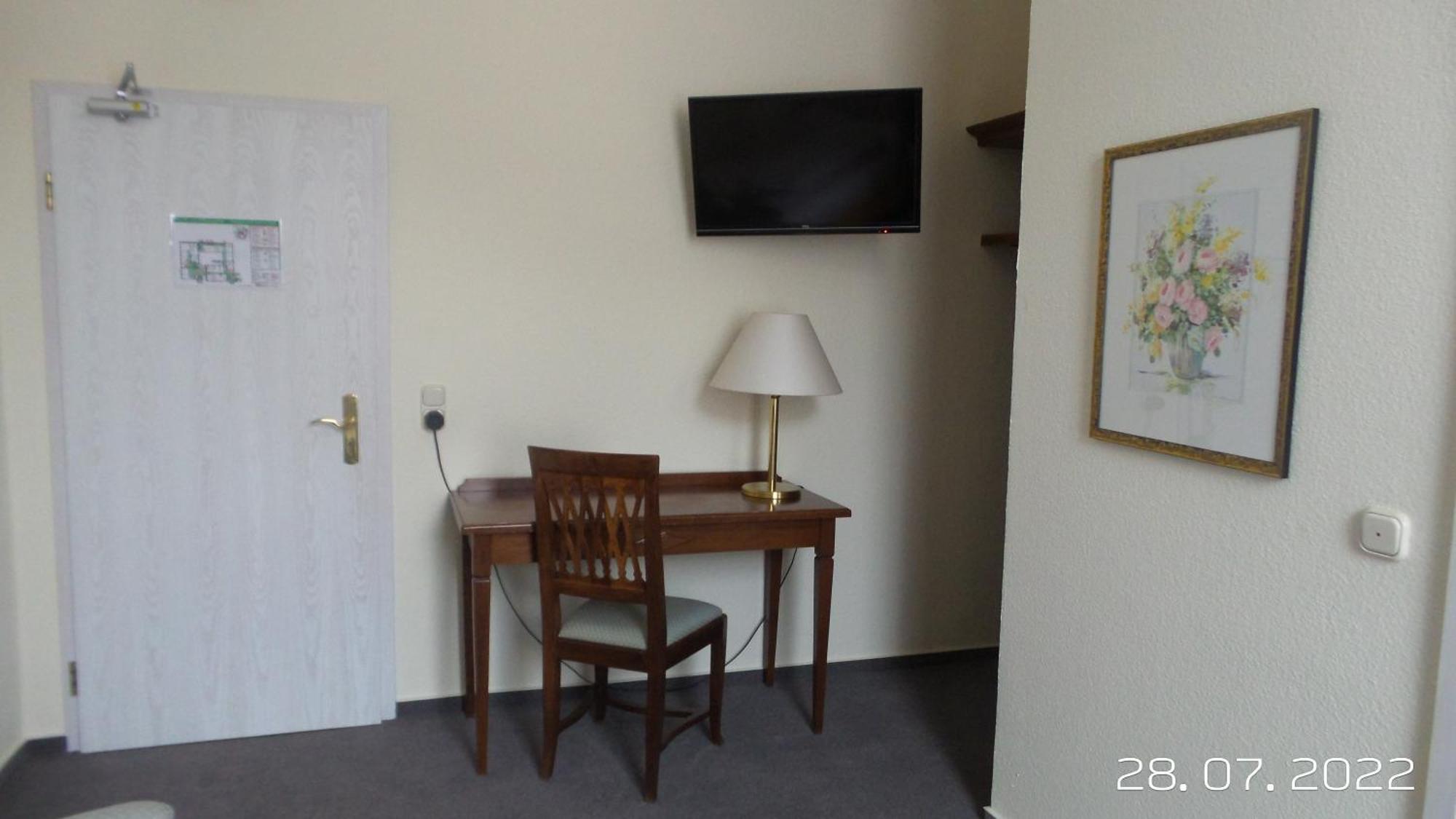 Eifeler Hof - Eifelpark Karten, Angelkarten, Beste Hochzeitssaal In Region Kyllburg Kamer foto