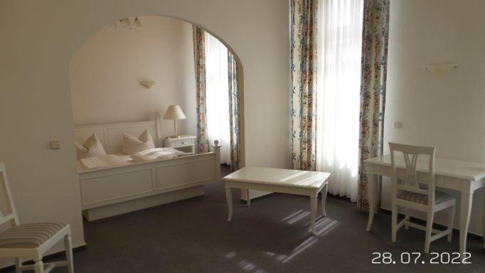 Eifeler Hof - Eifelpark Karten, Angelkarten, Beste Hochzeitssaal In Region Kyllburg Kamer foto